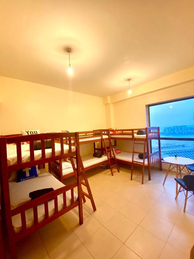 Bombay Backpackers Dxb (Adults Only) Albergue Dubái Exterior foto