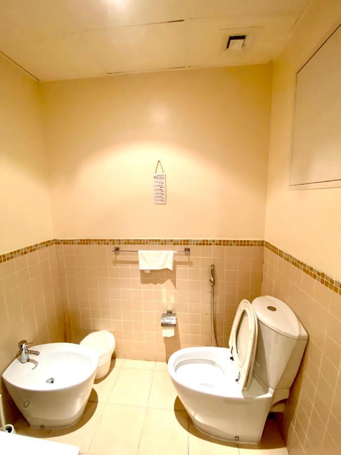 Bombay Backpackers Dxb (Adults Only) Albergue Dubái Exterior foto